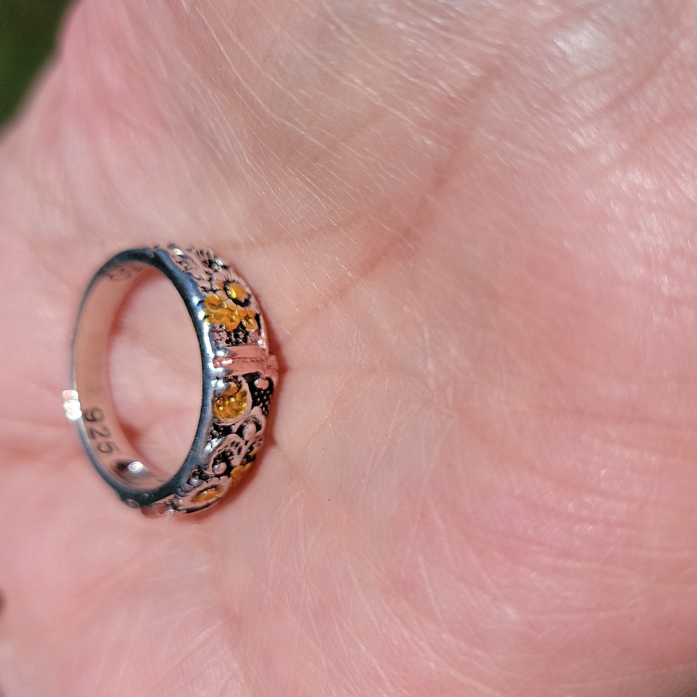 Carved Ring Sunflower Dragonfly Retro Colors Boho Size 7 Size 9 New - Picture 7 of 13